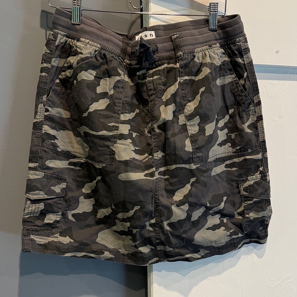 Dash-  Camouflage Women's Skirt, Size M